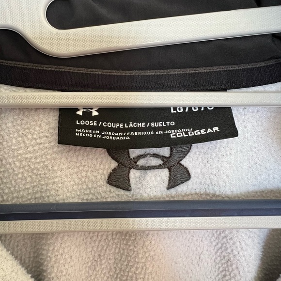 Under Armour Gray and Black Long Sleeve Specialist Henley 2.0 - Picture 7 of 7